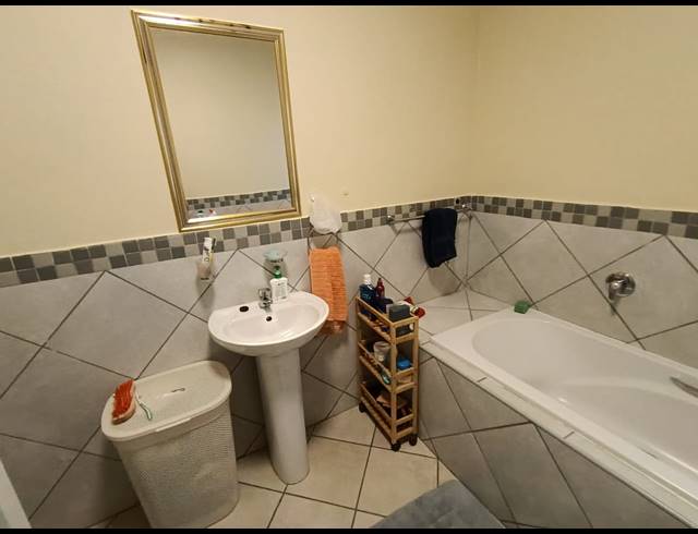 3 BEDROOM HOUSE FOR SALE IN MAGALIESBERG COUNTRY ESTATE